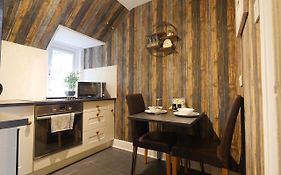 Thistle Apartment, Inverness